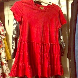 Red vintage ruffled tee